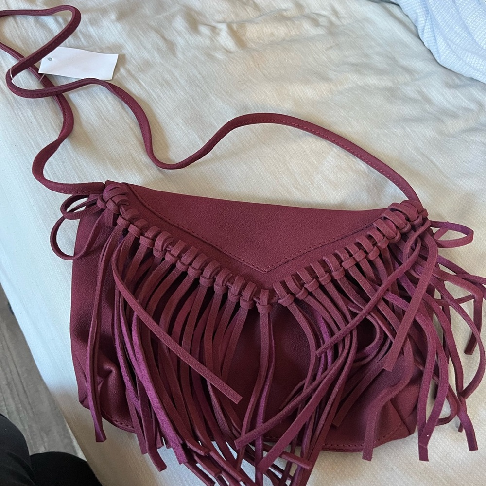 Ocean Fashion Maroon Crossbody Bag with Fringe